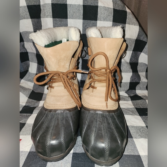 Sorel Caribou II NL1000-220 boot size 9 - Picture 3 of 7